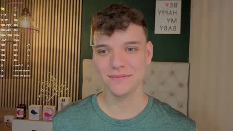 Snapshot of naughty_twink_ chatting on October 7, 3:54 am Noah online show from October 7, 3:54 am