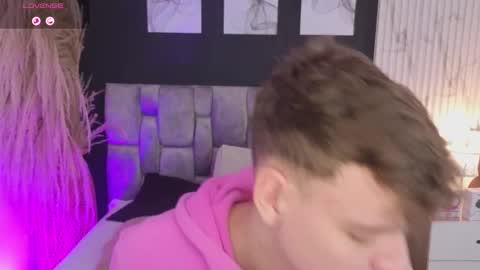 Snapshot of naughty_twink_ chatting on October 12, 4:39 am Noah online show from October 12, 4:39 am
