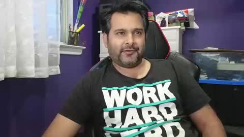 sakhtlaundaz online show from December 29, 9:41 pm