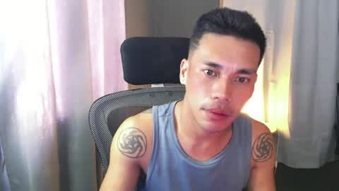 naughtyfuck_boy online show from August 8, 2:18 am