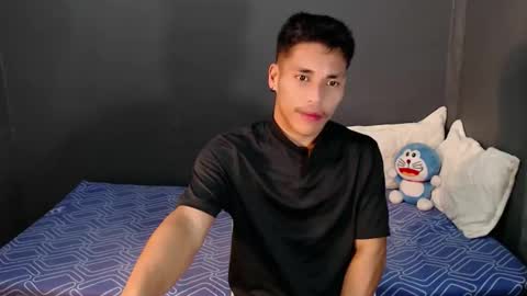 Snapshot of naughtyfuck_boy chatting on October 12, 2:33 pm naughtyfuck_boy online show from October 12, 2:33 pm