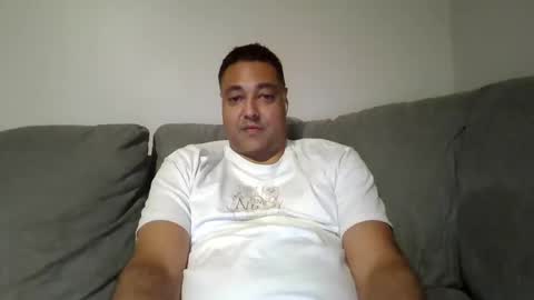 navgill09 online show from November 10, 5:56 am