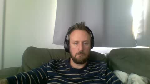 nawtydom1977 online show from October 18, 6:02 pm