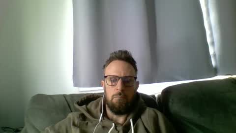 nawtydom1977 online show from March 19, 4:32 pm