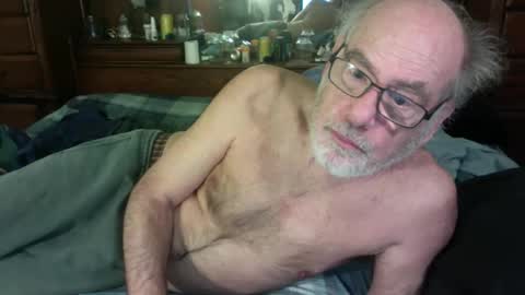 nedddludd online show from March 8, 1:25 am