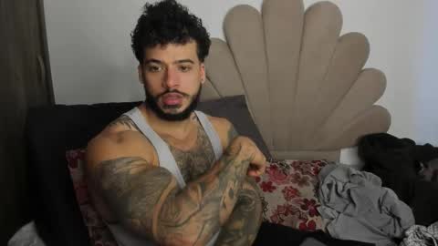 Nei turn green online show from January 14, 5:06 pm