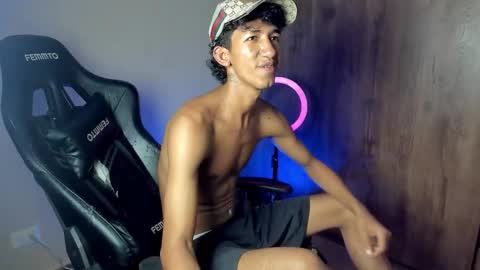 neitan online show from January 18, 4:03 am