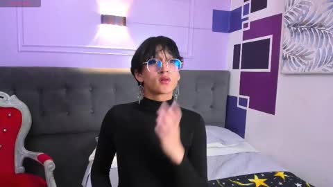 NeonAdonis online show from October 17, 12:31 pm