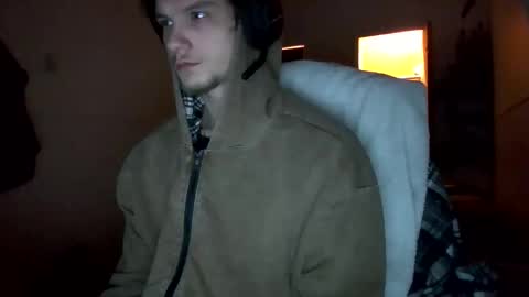 nephew_p online show from March 28, 1:28 am