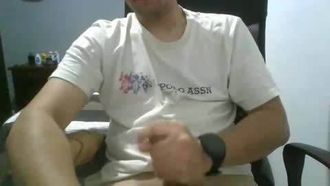 MrBull online show from April 23, 5:12 am