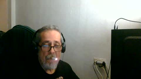 neron401 online show from May 17, 8:49 pm