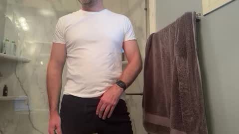 newguy_097 online show from February 13, 10:59 pm