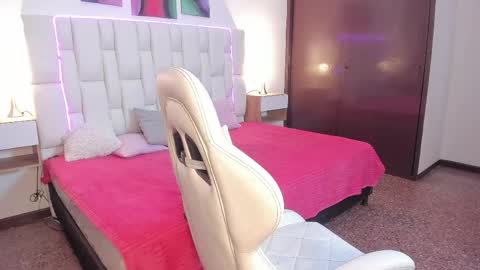 Yeison online show from March 31, 3:19 am