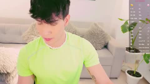 Snapshot of neythan__blaze chatting on October 5, 9:30 pm online show from October 5, 9:30 pm