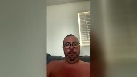 nic0166 online show from March 9, 12:43 pm