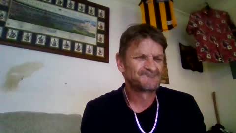 Sexiishaine online show from November 15, 5:42 am