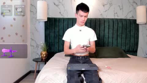 Snapshot of nick_torn chatting on September 13, 12:17 pm Nick online show from September 13, 12:17 pm