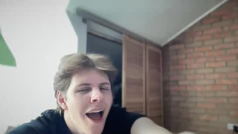Snapshot of nick_win chatting on January 24, 7:51 am Nick online show from January 24, 7:51 am