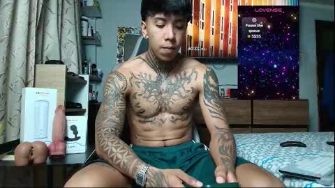 Nickhot0609 online show from January 13, 4:06 am