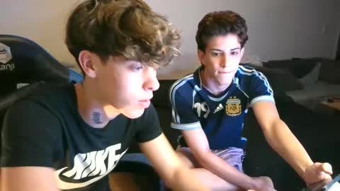 nickvox_ online show from March 30, 2:56 am