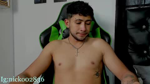 nicky online show from April 24, 7:38 pm