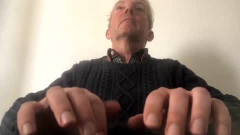 Nico online show from April 20, 3:25 pm