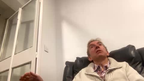 Snapshot of nico181969 chatting on February 7, 7:38 pm Nico online show from February 7, 7:38 pm