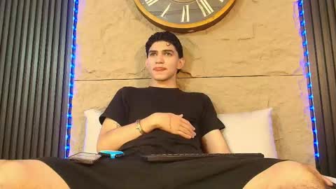 nico_monroet online show from June 4, 10:27 pm