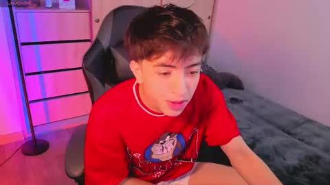 Snapshot of nicoisonline chatting on September 19, 8:08 pm Nicolas online show from September 19, 8:08 pm