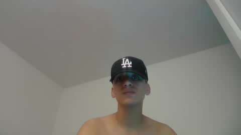 Mateo online show from November 18, 12:03 am