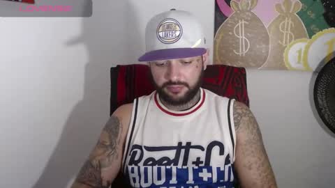 Snapshot of nicolas_torres99 chatting on March 1, 3:32 am nicolas online show from March 1, 3:32 am