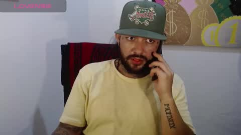 Snapshot of nicolas_torres99 chatting on February 10, 12:08 am nicolas online show from February 10, 12:08 am