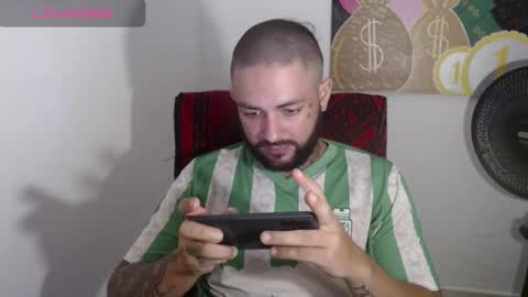 Snapshot of nicolas_torres99 chatting on March 5, 4:13 am nicolas online show from March 5, 4:13 am