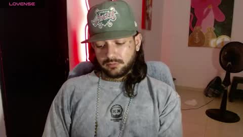 Snapshot of nicolas_torres99 chatting on January 18, 2:40 am nicolas online show from January 18, 2:40 am