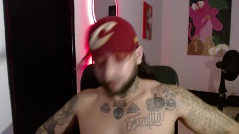Snapshot of nicolas_torres99 chatting on December 29, 3:00 am nicolas online show from December 29, 3:00 am