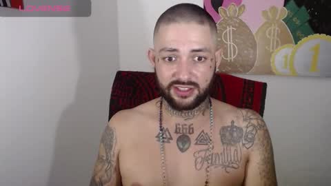 Snapshot of nicolas_torres99 chatting on February 16, 3:26 am nicolas online show from February 16, 3:26 am