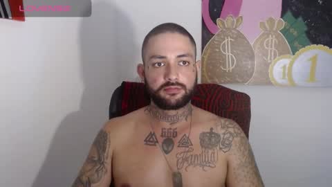 Snapshot of nicolas_torres99 chatting on February 22, 3:34 am nicolas online show from February 22, 3:34 am