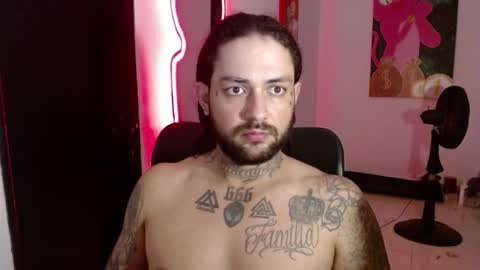 Snapshot of nicolas_torres99 chatting on December 31, 3:23 am nicolas online show from December 31, 3:23 am