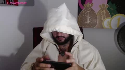 Snapshot of nicolas_torres99 chatting on March 7, 4:34 am nicolas online show from March 7, 4:34 am