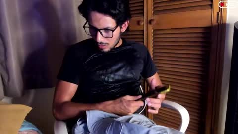 nicolasrodrii online show from September 10, 1:37 am