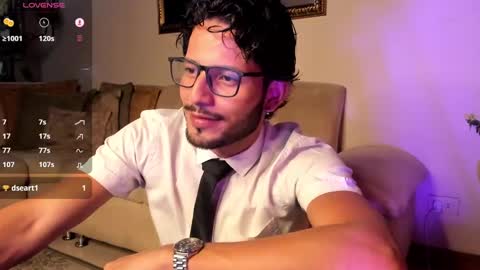 nicolasrodrii online show from February 6, 11:48 pm