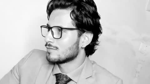 nicolasrodrii online show from March 6, 6:05 pm