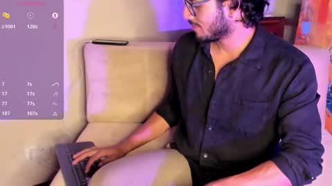 nicolasrodrii online show from January 13, 10:35 pm