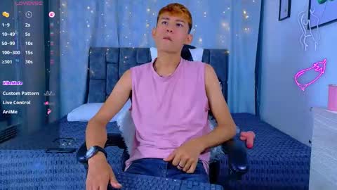 nicolastorres__ online show from April 22, 3:02 am