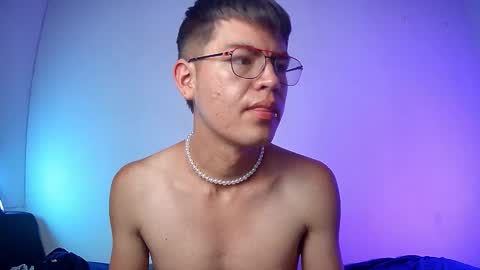 NicoLatinBoy online show from March 8, 2:04 am