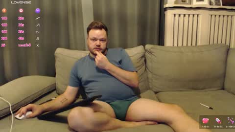 nielsgellen online show from March 14, 5:42 pm