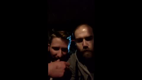 nieznajomy33 online show from May 30, 1:05 am