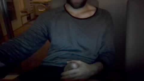 nieznajomy33 online show from July 27, 8:49 pm
