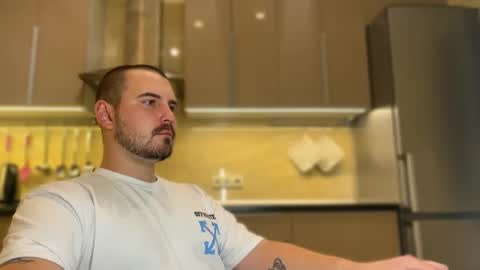 Snapshot of nikbusiness chatting on September 16, 4:08 pm Nick online show from September 16, 4:08 pm