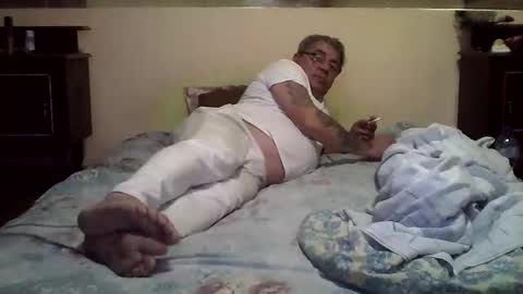 Snapshot of nikibutt19701970 chatting on October 20, 10:13 pm nikibutt19701970 online show from October 20, 10:13 pm